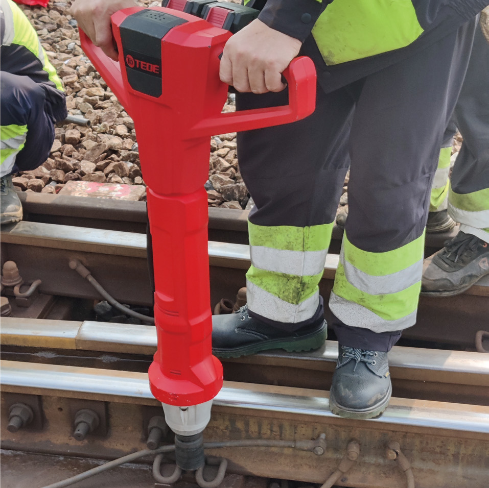 TEDE锂电立式扳手